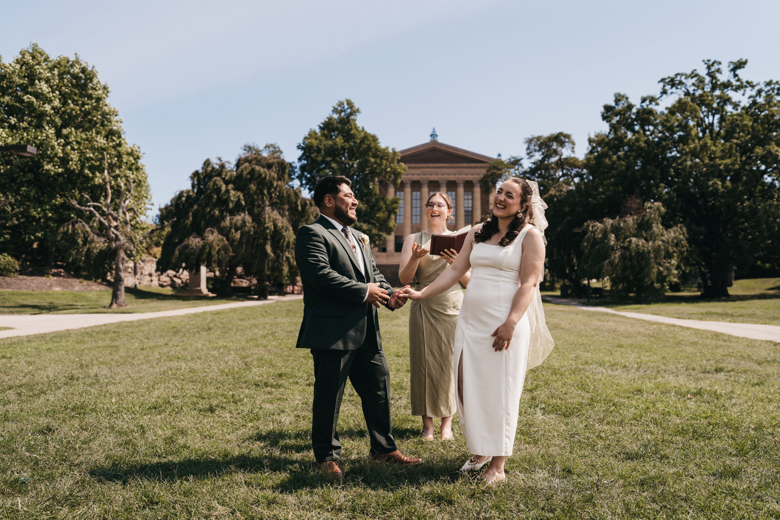 Couple exchanging vows during a Philadelphia elopement