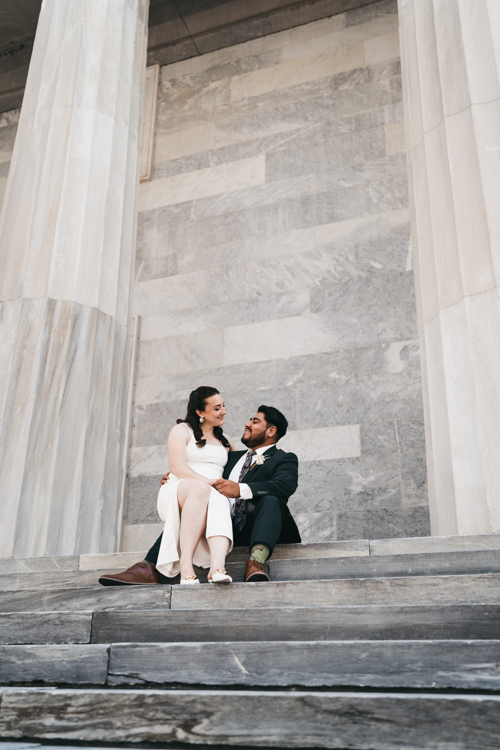 Philadelphia elopement photos at Second Bank of the United States