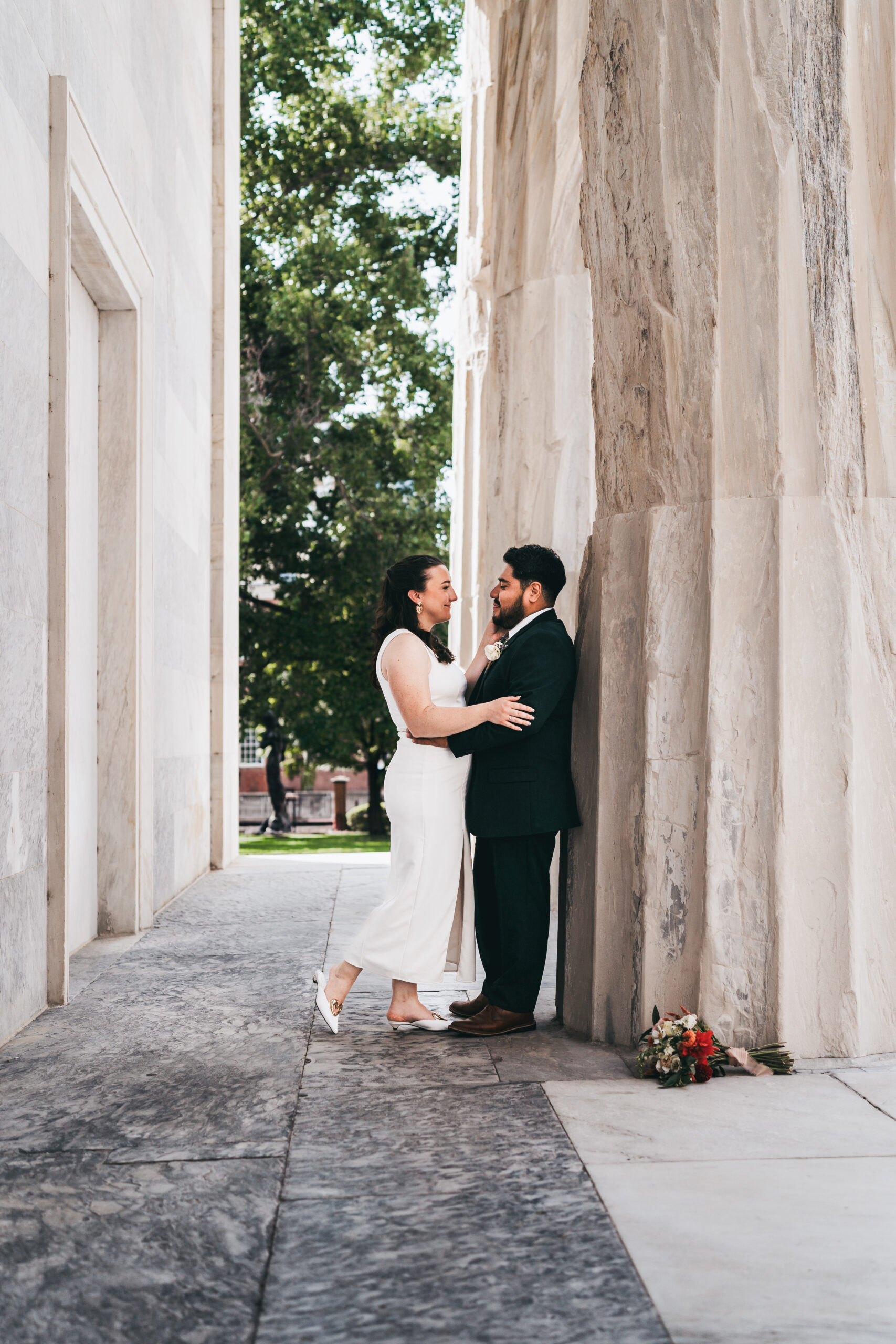 Philadelphia elopement photos at Second Bank of the United States